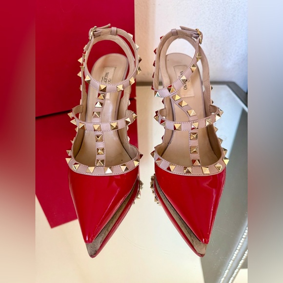 VALENTINO GARAVANI 100MM ROCKSTUD PATENT LEATHER PUMPS, Size 39 - Picture 1 of 11